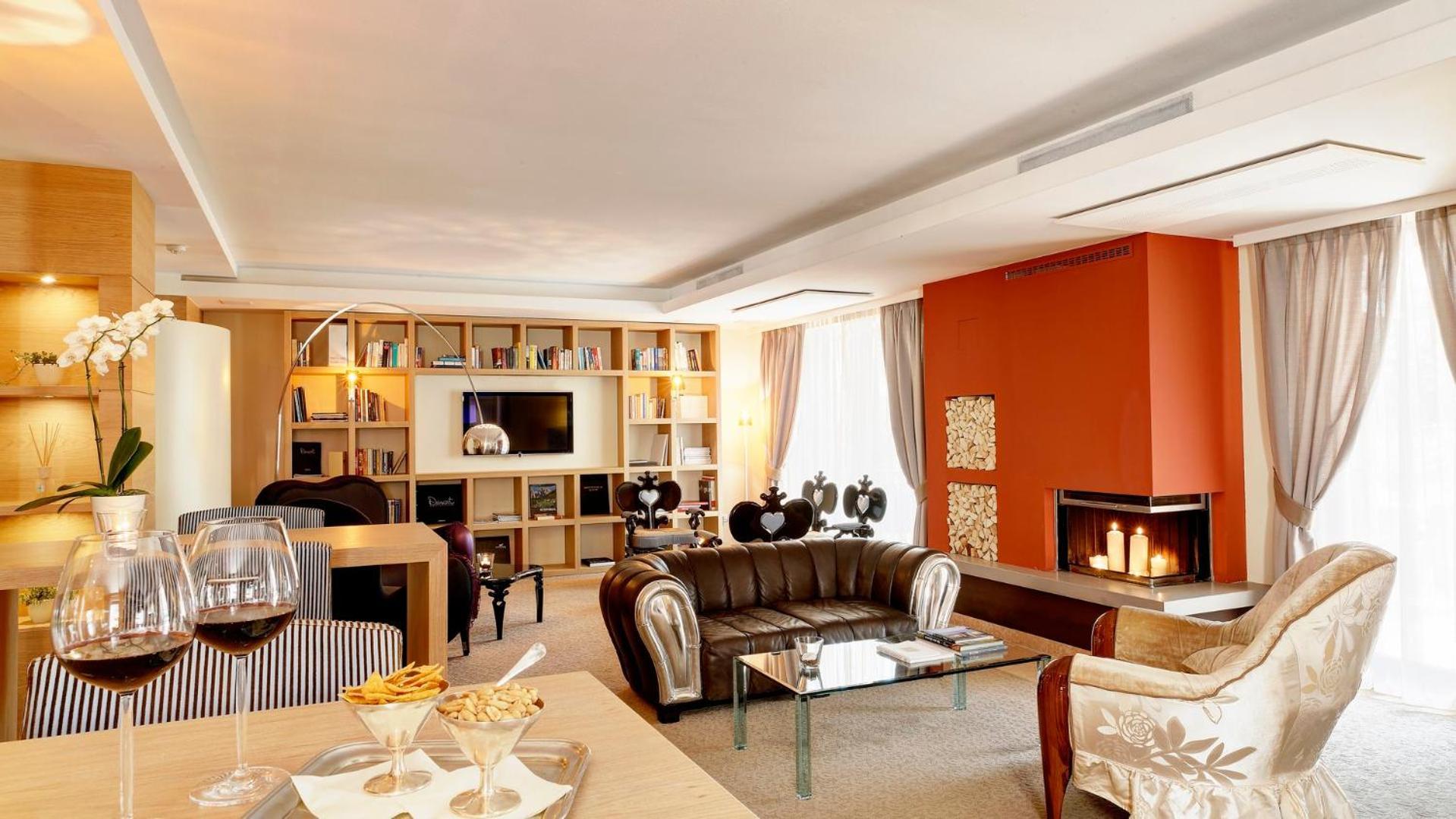 Art & Design Hotel Napura Terlano Eksteriør bilde