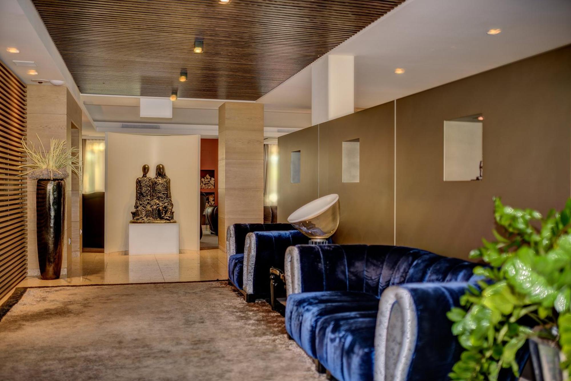 Art & Design Hotel Napura Terlano Eksteriør bilde
