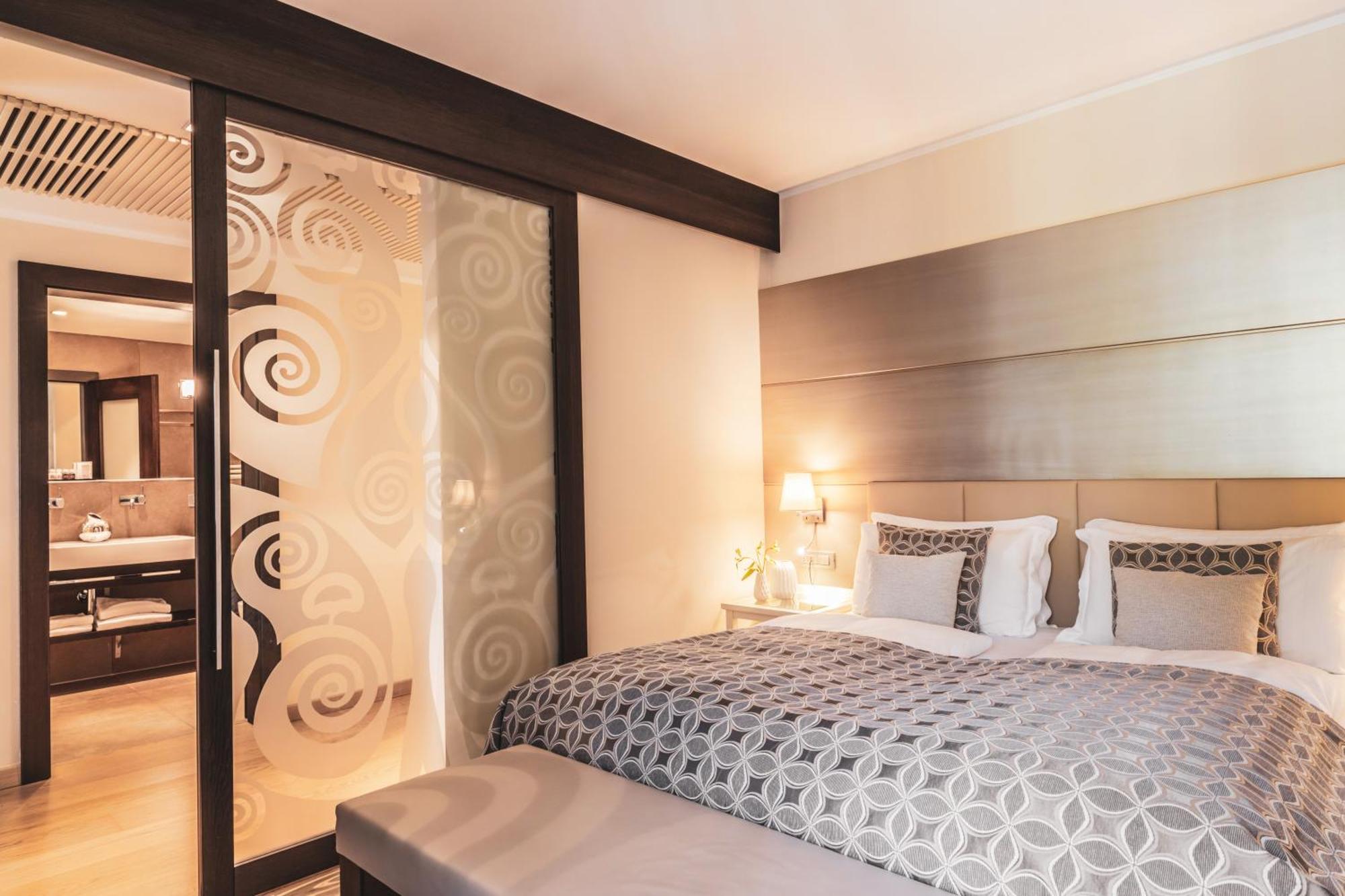 Art & Design Hotel Napura Terlano Eksteriør bilde