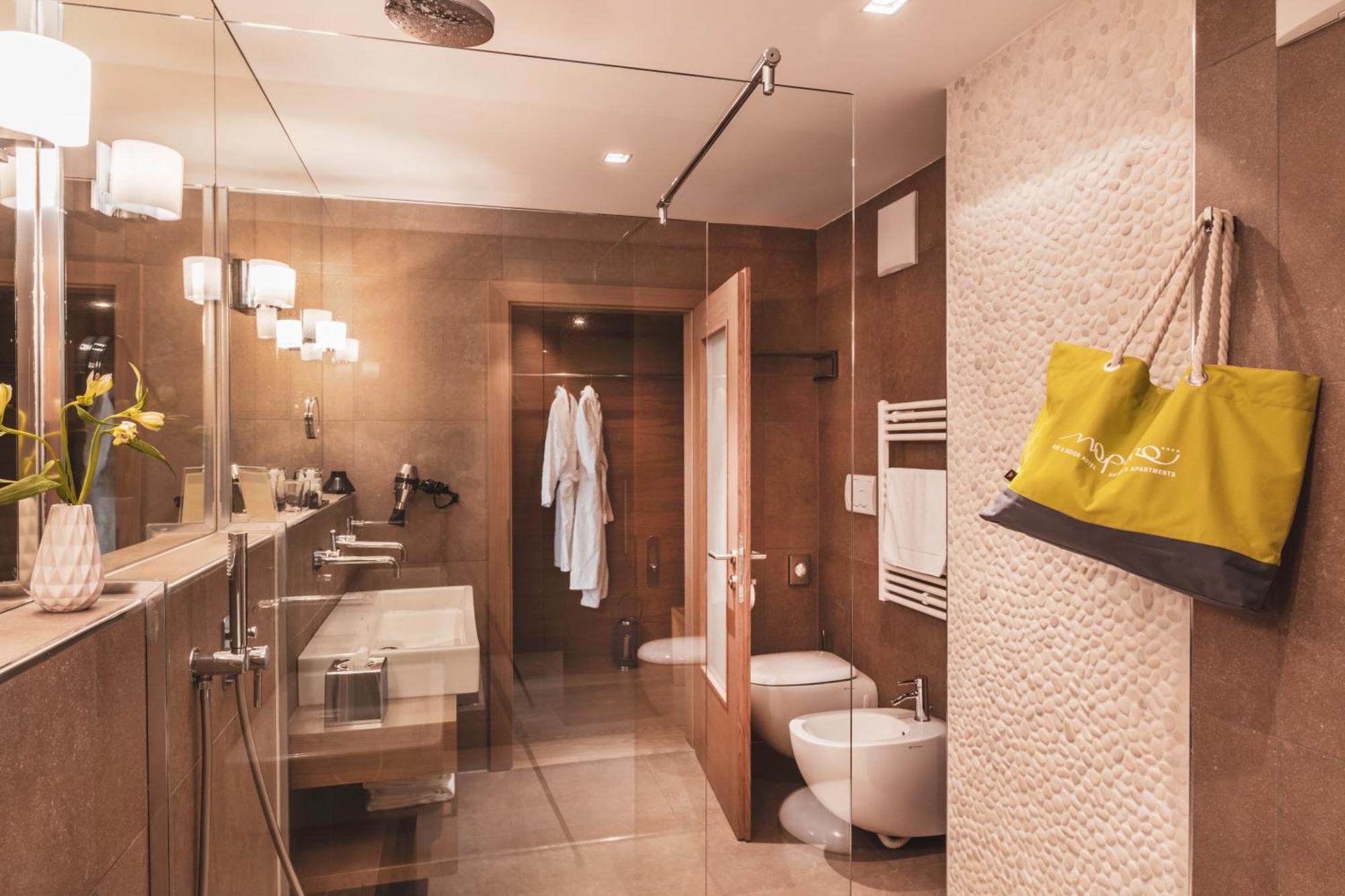Art & Design Hotel Napura Terlano Eksteriør bilde